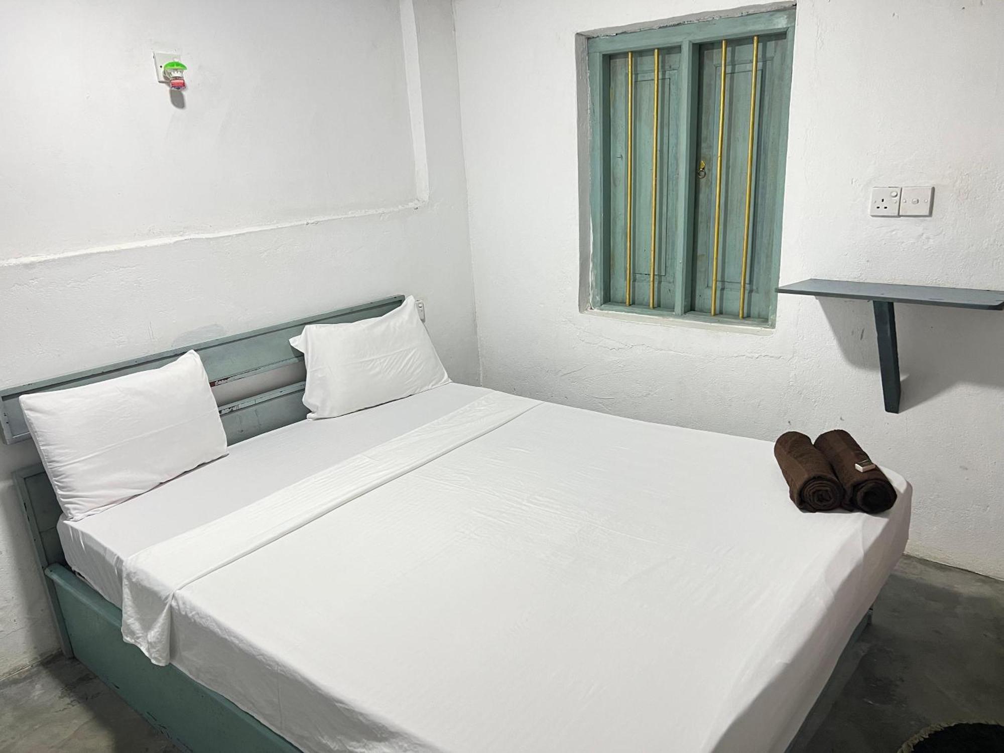 Albergue Cactus Arugambay Arugam Bay Exterior foto